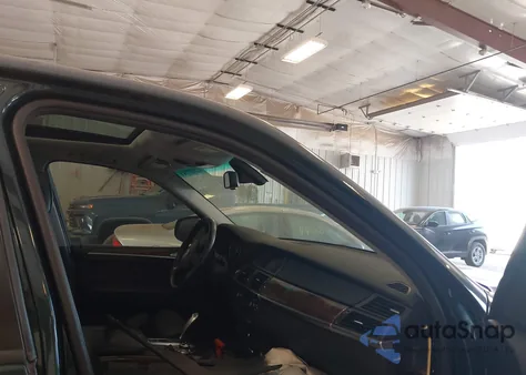 2010 BMW X5 xDrive35D из США, поврежденный, VIN 5UXFF0C57ALJ99854